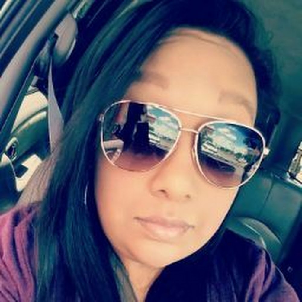 Meet your Posher, Angelica